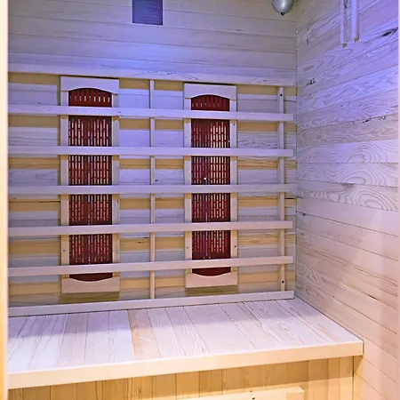 Jungle Cocoon , Sauna Pv , Centre , 4 Personnes * Rouen