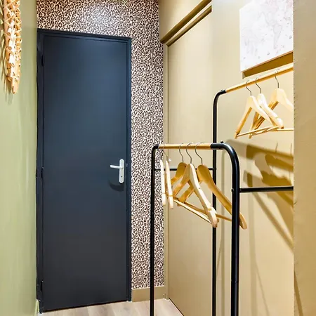 Appartement Jungle Cocoon , Sauna Pv , Centre , 4 Personnes *